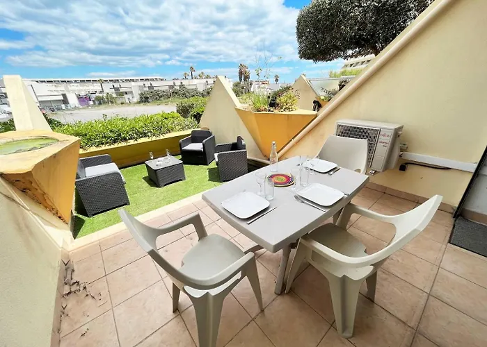 4 Couchages Cap D'agde Naturisme Cn060-e69 Agde